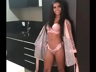 HOT MORENNA SHEMALE BRAZILIAN