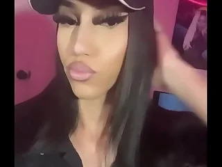 crossdressing XXX tgirl teen